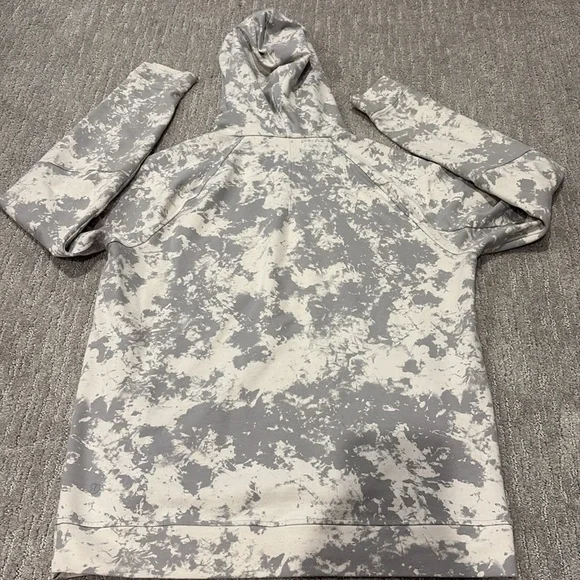 Lululemon Men’s Size M Gray and White Camouflage Hoodie - Picture 6 of 6